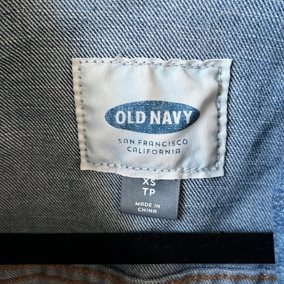 Old Navy Denim Jean Jacket - Picture 2 of 4